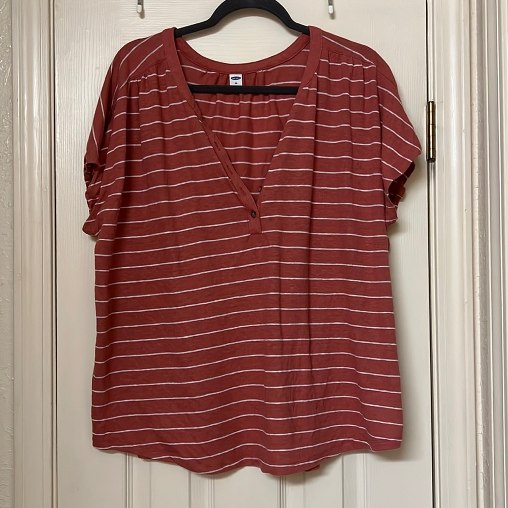 Old Navy Short Sleeve Top